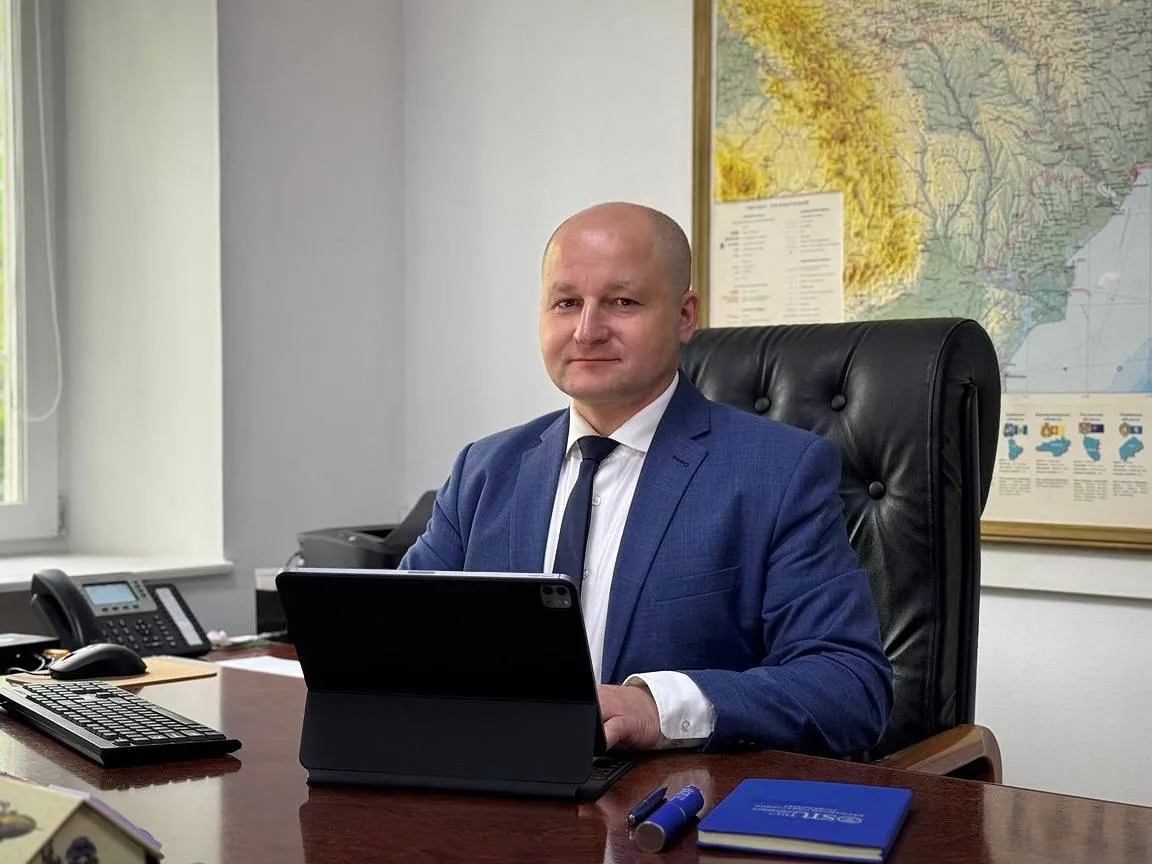 Державний податковий університет 3